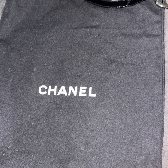 Chanel round as earth bag - Picture 7 of 8